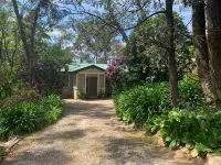 Beautiful Blue Mountains Garden Flat