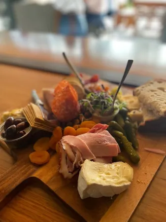 Little Farmhouse Near The Dairy Отели в г. Глостер