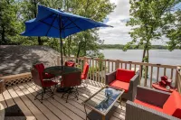 Mayo Lake Cottages