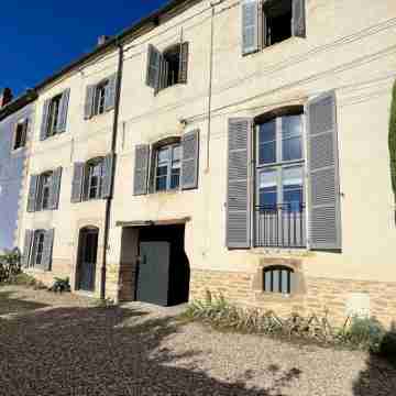 Former convent from the 17th, renovated, private garden, Beaune city center Hotel Exterior