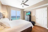 2 BED + 2 BATH: MASTER SUITE ON THE BEACH WITH FREE BEACH SERVICE!!!