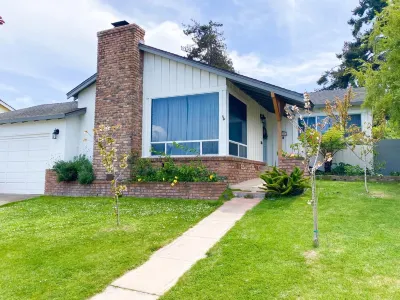 Family Friendly Homestead + 2 Aquarium Passes located 25 minutes from Monterey Hotels in der Nähe von Hartnell College
