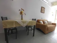 COZY THERMO-CONDITIONED TWO-ROOM APARTMENT Hotel in zona Metà Supermercato Idea S.A.S. di Baccoli Antonio & C.