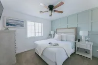 Family Retreat, Heated Pool & Spa, Game Room, Mini Golf, Gym, Boat Parking