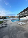 Come Relax in our Peaceful 3 Bedroom Twinhome just 3 miles from Beach!