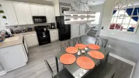 Perfect family two story Villa 8 near SeaWorld