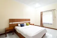 Urbanview Hotel Sabitha Kalijati Subang Hotel dekat Taman Anggur Kukulu O&i Farm Subang