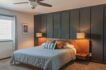 The MikkonINN - Modern 3 bed home by The Lights