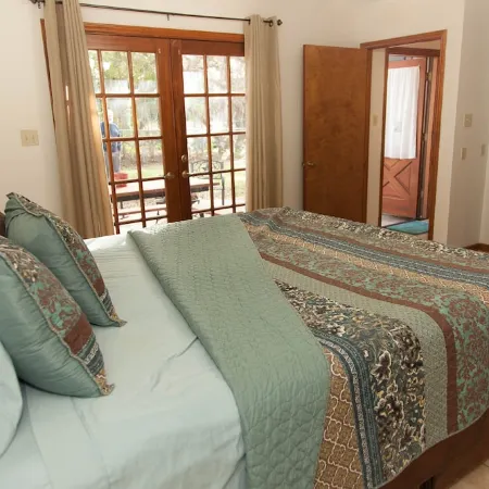 Heart of Town Near Heb with a Spacious, Beautiful Backyard to Enjoy.
