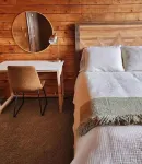 Elk Heights Hotels near Rifle