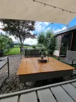 Holiday home with garden and mountain view Hotels in Traunstein