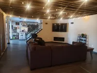 6 Bedroom house on 7 acres - 4-Star