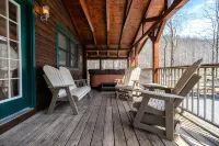 "Mountain Escape: The Moose - Sleeps 11 Guests