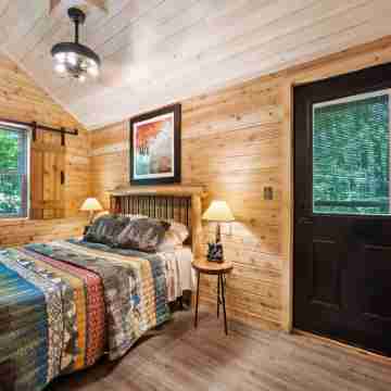 Ohiopyle Luxury Treehouse Rooms