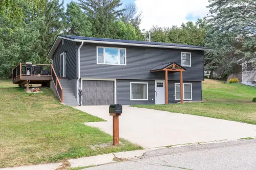 House near Trout Run Trail w/EV charger