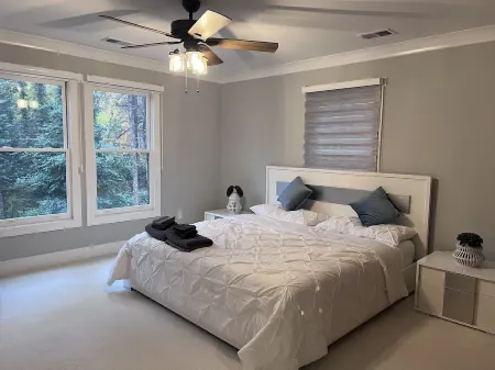 Location, Discount👌LUXURY🌺🌺🌺MILLIONS MODERN LUXURY HOUSE IN ATLANTA LENOX MALL