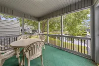 Windjammer Villas Condo in Fairfield Harbour-recreational amenities included!