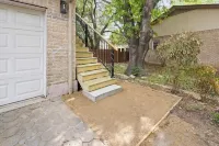 Casa Verde: A Studio Retreat 5 Minutes to Downtown