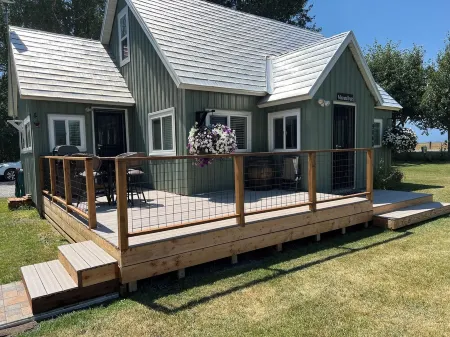 Secluded Hidden Gem Mazama House near Crater Lake Отели рядом с достопримечательностью «Train Mountain Railroad Museum»