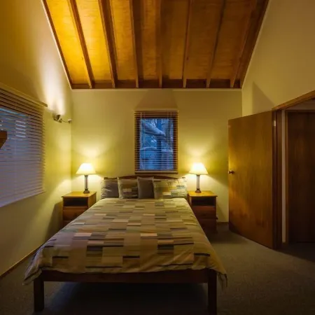 Echo Base – Alpine Family Retreat, Dinner Plain Hotels in Dinner Plain