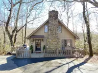 Honey Bee Cottage Gated Connestee Falls Brevard, NC