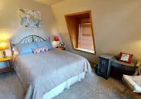 Happy Trails:  Modern Cabin in the Woods, One Level Home, Easy Access