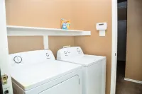5 mins from the AT&T Stadium Hotel dekat Bed Bath & Beyond