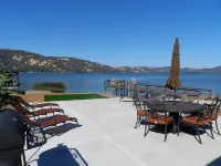 Direct Lake Front Paradise Cove #1 In Reviews - Beach - Launch - Traeger Smoker