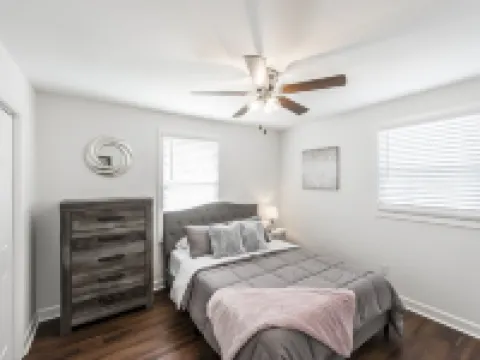 Luxury North of Nashville Retreat- Easy Lake Access Hotels in Gallatin