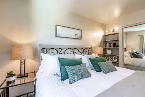 Cute Condo, Great Central Location!