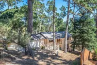 Whale Watch, Golf, Carmel Bch, Aquarium. Amazing Dlx Pble Bch 4/3 House. Slps 8. 17 마일 드라이브 주변 호텔