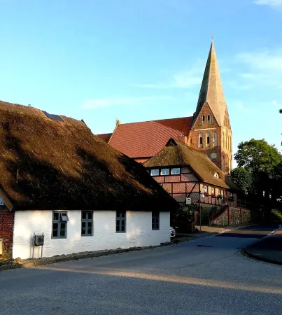Gemütlich und Günstig Nach Rügen. Cosy and Affortable Отели в г. Позериц