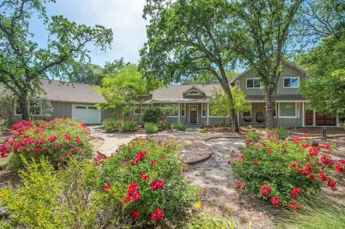 Immaculate home in the heart of wine country Hotels in Eldridge