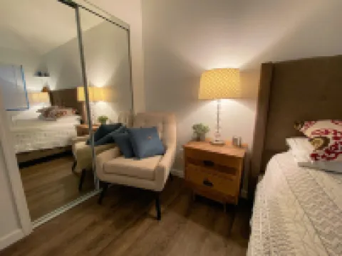 Bring Your Water Toys and Your Gamblin' Money 布爾黑特市住宿飯店