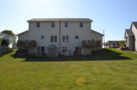 Minutes from Granite Peak Ski Area with easy access to I39