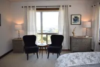 Beautiful Ocean View Home On The Majestic Coast Of Oregon Hotels in Harbor