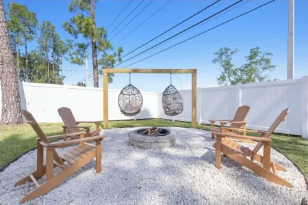 Palm Coast Paradise- Pool, Firepit, Game Room