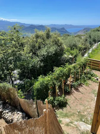 Superbe vue sur Saint Florent Entre mer et Montagne Отели в г. Барбаджо
