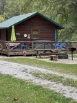 Cozy Cabin for Two Adults . No Room to ADD Extra . Cabin in the Woods w Hot Tub Hotels in Jackson County