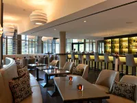 Best Western Premier Parkhotel Kronsberg Hotels near Bemerode