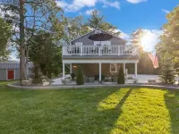 Your home away from home in downtown, historic Farmington! Hotels in St. Francois Township