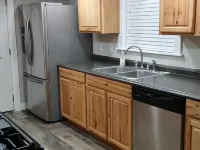 Comfortable 2 bedroom house with 4 beds 아바 호텔