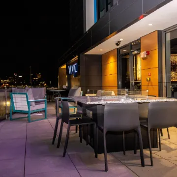 Aloft St. Louis Cortex Отели рядом с достопримечательностью «Театр Фокс»