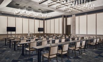 Renaissance Toledo Downtown Hotel