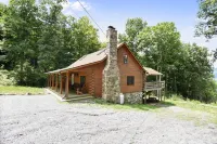Secluded Cabin, Comfortable Lux, Valley View ~ Canaan Valley & Seneca