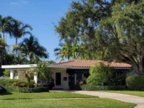 Luxe Boca Retreat – Private Home w/ Resort Pool, Perfect Location!