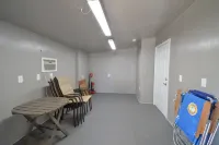 Bay Cottage - 940 sq Ft!  Luxury for Your Stay  - 30 Day Rental - 55+ Community