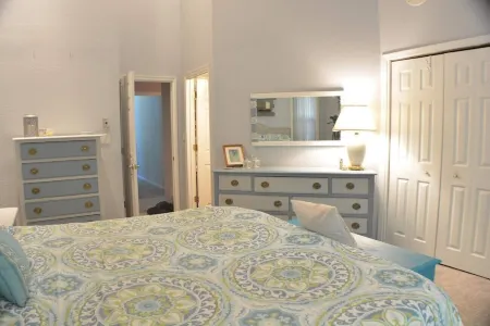 Home Away From Home,  pet friendly retreat!