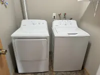Rusty Rim Bike House Unit 1, Centrally Located, 2 Bed 1 Bath
