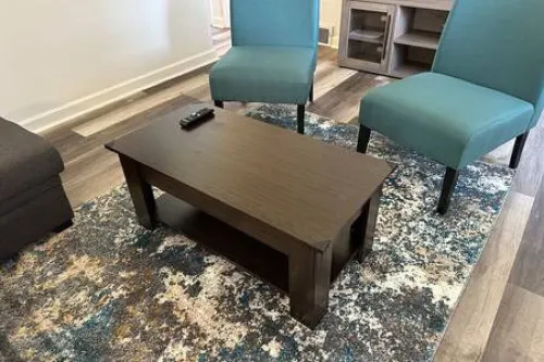 Sleeps 8, YSU, Fairgrounds, Wi-Fi, EV1, Remote